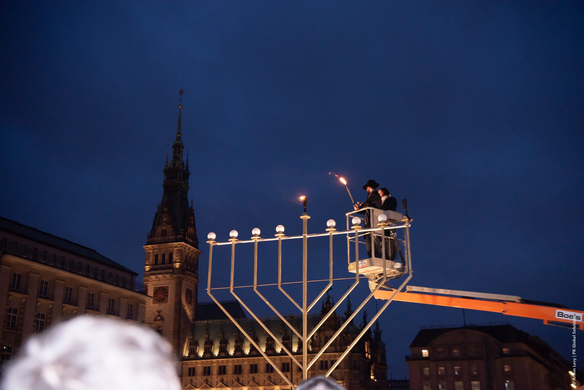Fünf überraschende Fakten über Chanukka Raawi
