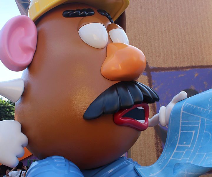 Die überraschende jüdische Geschichte beliebter Kinderspielzeuge