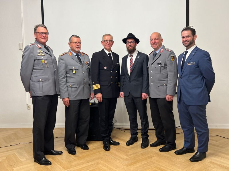 Rabbiner Shmuel Havlin als Militärrabbiner ins Amt eingeführt