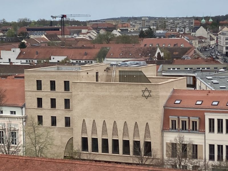 „Hashkiveinu“ – Ein Nachtgebet zwischen Furcht, Fürbitte und Trost