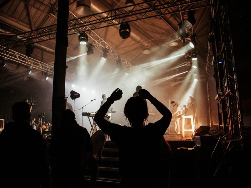 Jüdische Gruppen kritisieren BBC wegen Hass- und Todesgesängen in Glastonbury