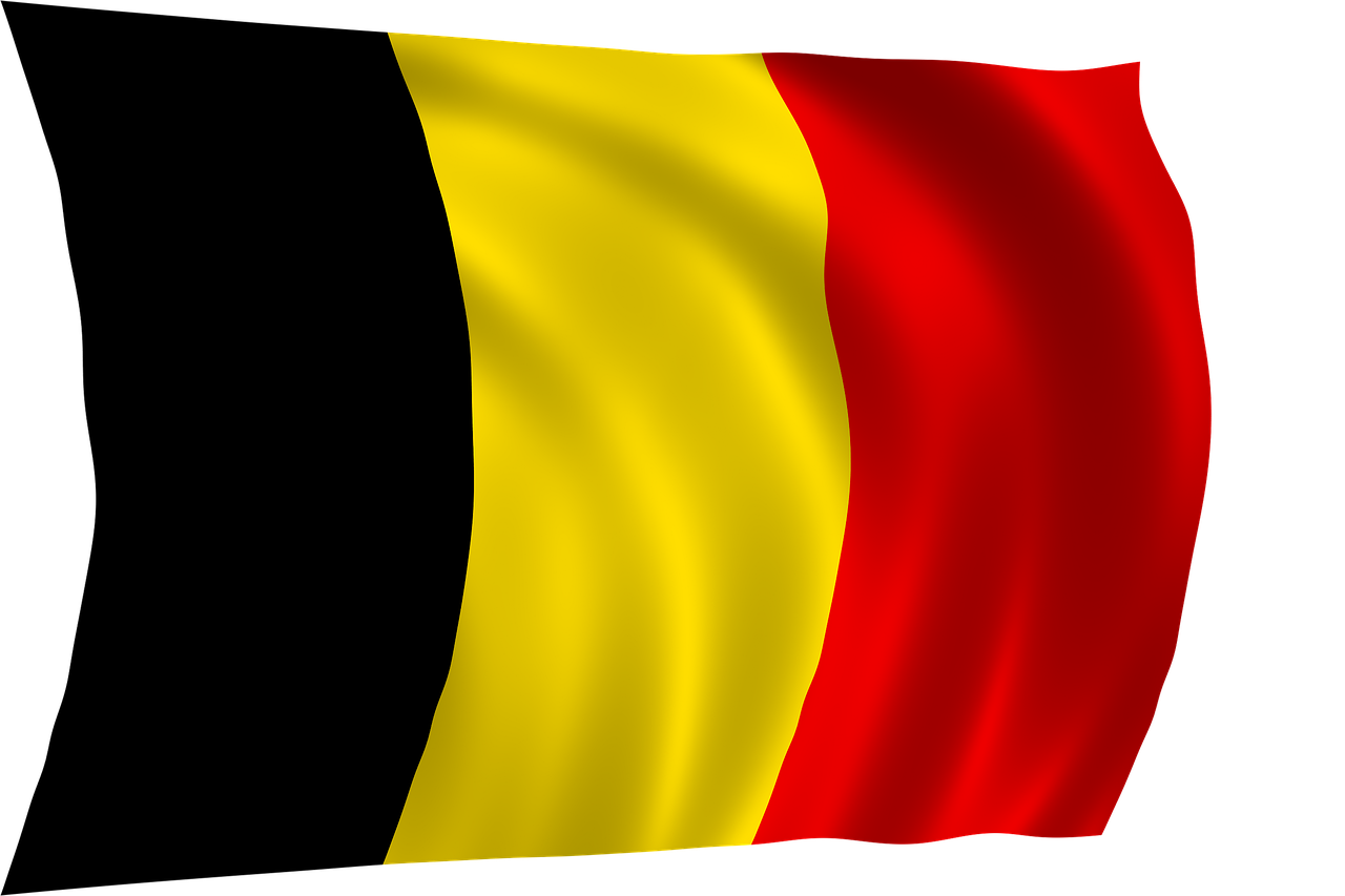 Belgische Flagge weht im Wind