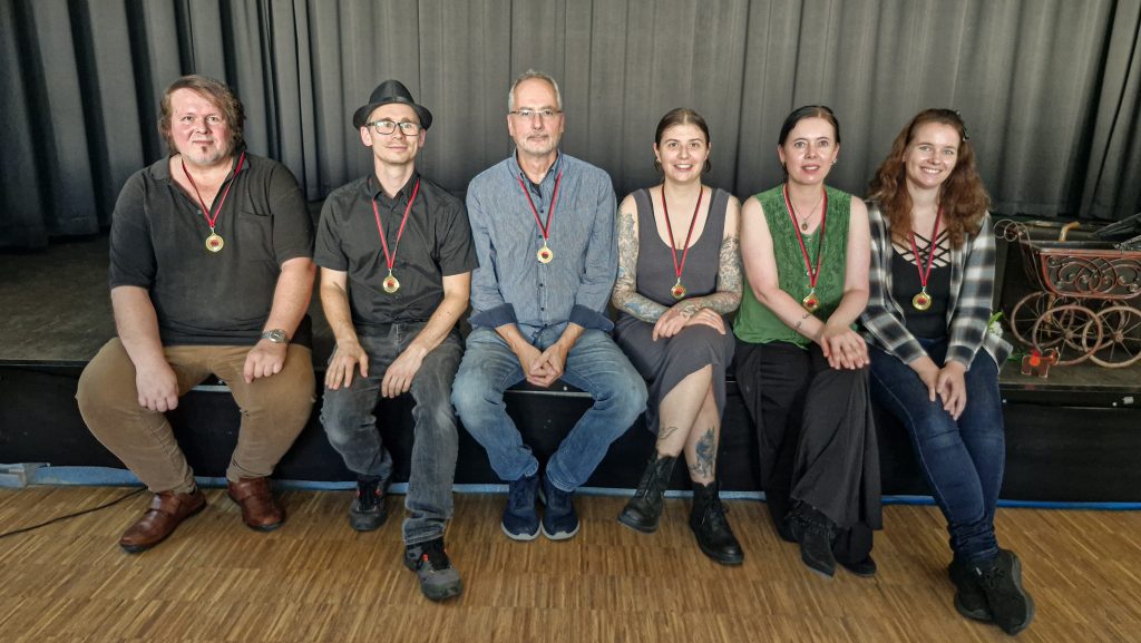 Team der Kinder der toten Stadt